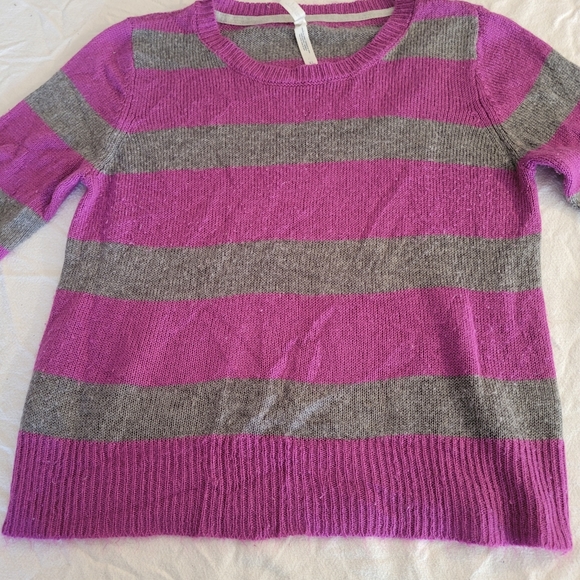 Aeropostale Crop Sweater - Picture 2 of 3